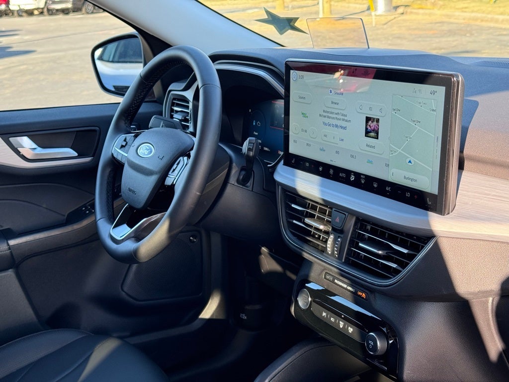 2025 Ford Escape Plug-In Hybrid Base