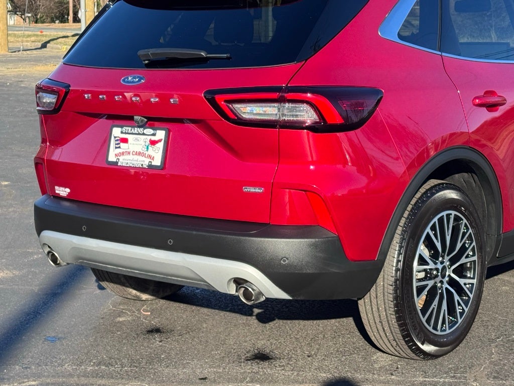 2025 Ford Escape Plug-In Hybrid Base