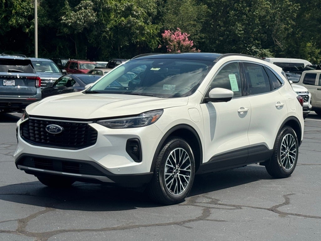 2025 Ford Escape Plug-In Hybrid Base