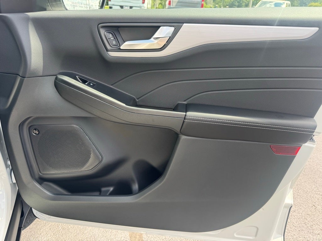 2025 Ford Escape Plug-In Hybrid Base