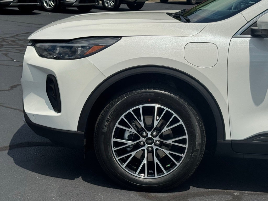2025 Ford Escape Plug-In Hybrid Base