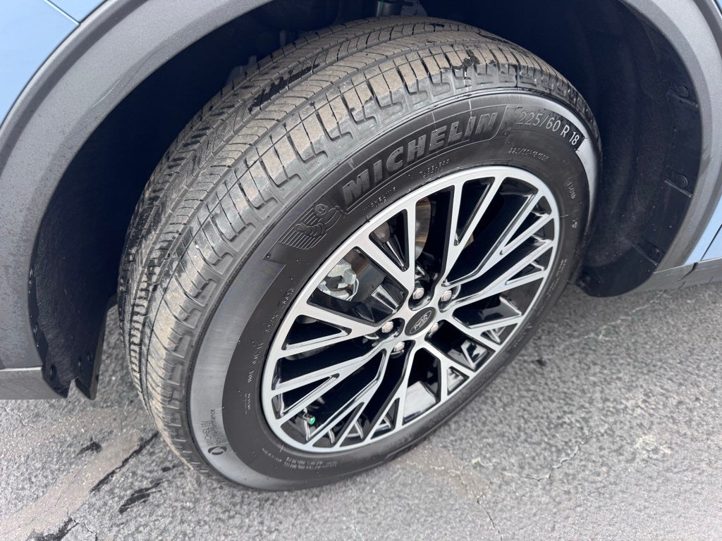 2024 Ford Escape Plug-In Hybrid Base