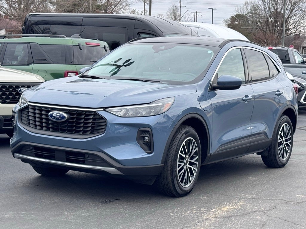 2024 Ford Escape Plug-In Hybrid Base