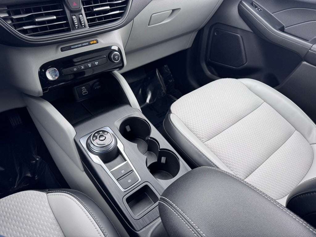 2024 Ford Escape Plug-In Hybrid Base