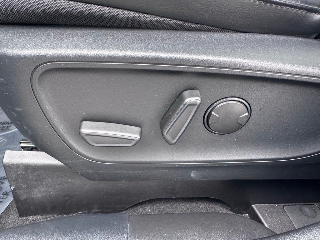 2024 Ford Escape Plug-In Hybrid Base