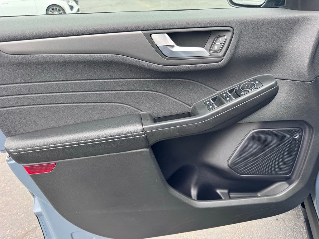 2024 Ford Escape Plug-In Hybrid Base