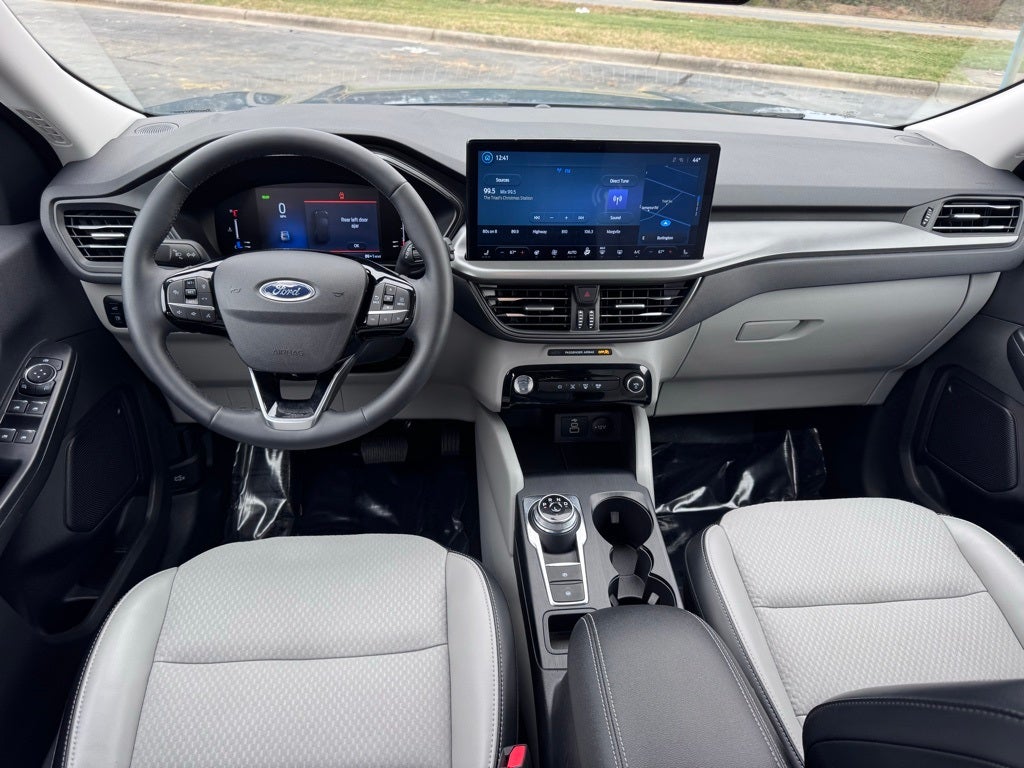 2024 Ford Escape Plug-In Hybrid Base