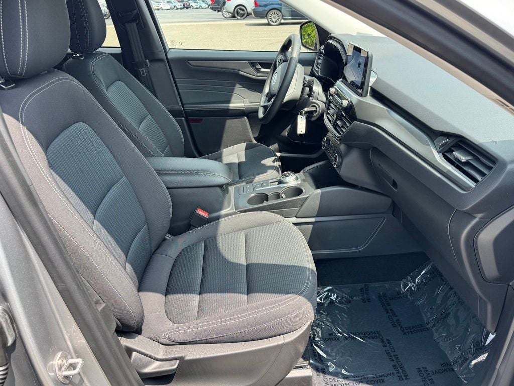 2024 Ford Escape Base