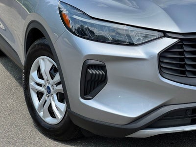 2024 Ford Escape Base