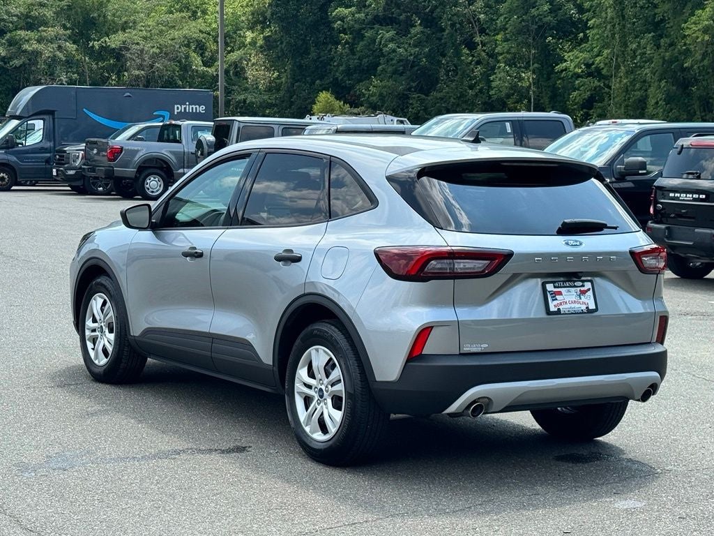 2024 Ford Escape Base