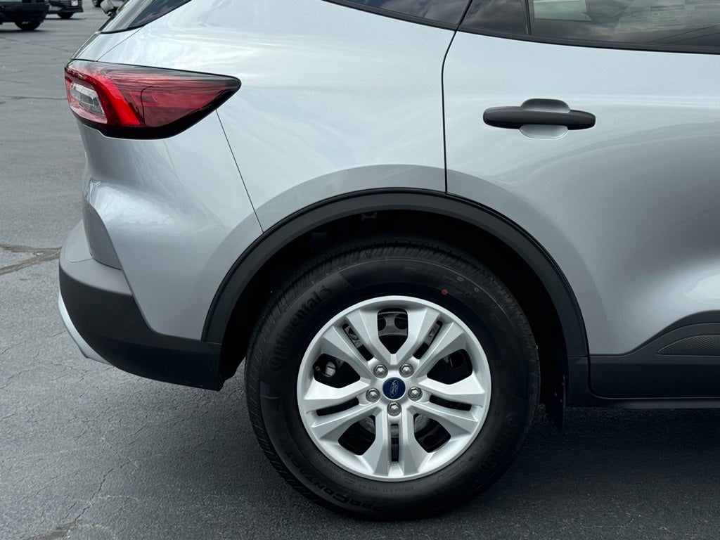 2024 Ford Escape Base