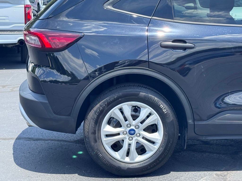 2024 Ford Escape Base