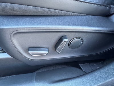 2025 Ford Escape Hybrid ST-Line