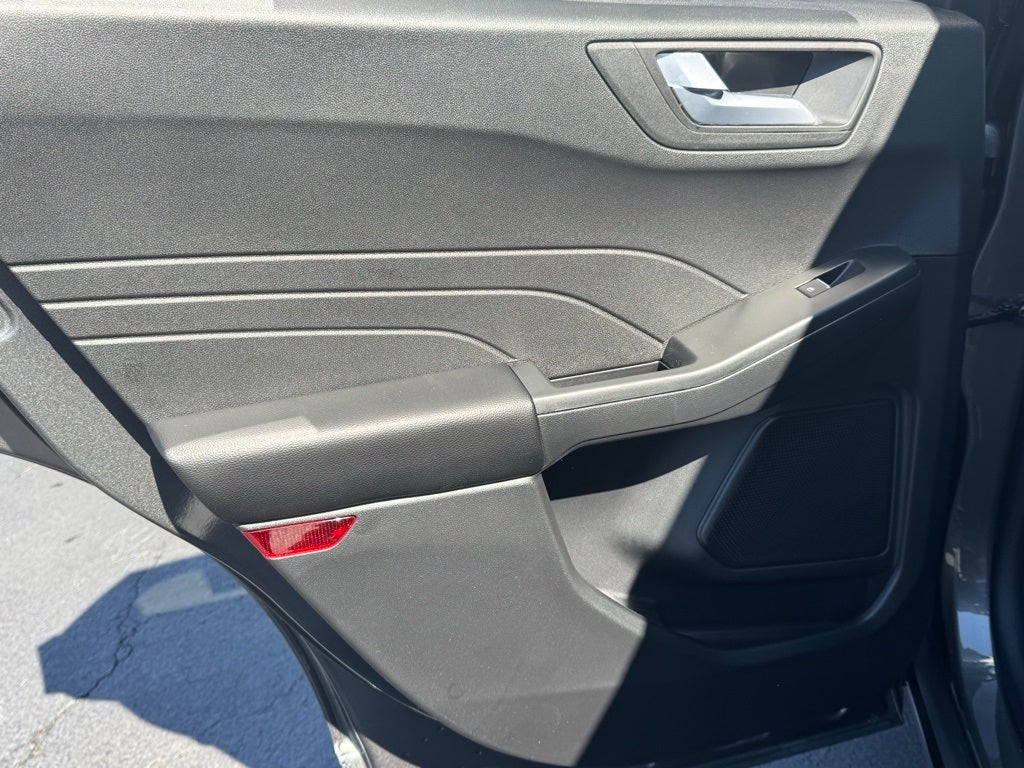 2025 Ford Escape Hybrid ST-Line