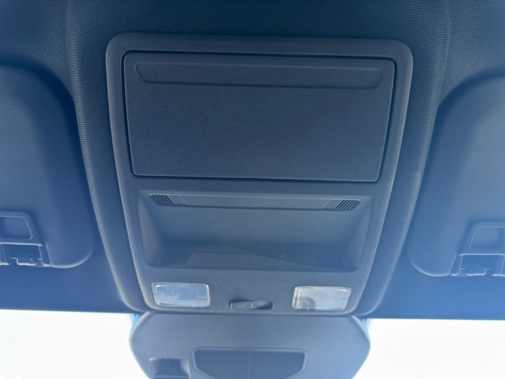 2025 Ford Escape Hybrid ST-Line