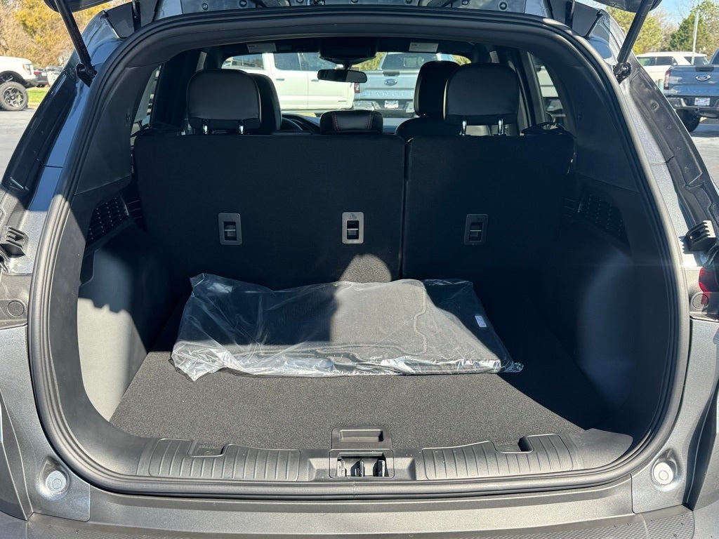 2025 Ford Escape Hybrid ST-Line