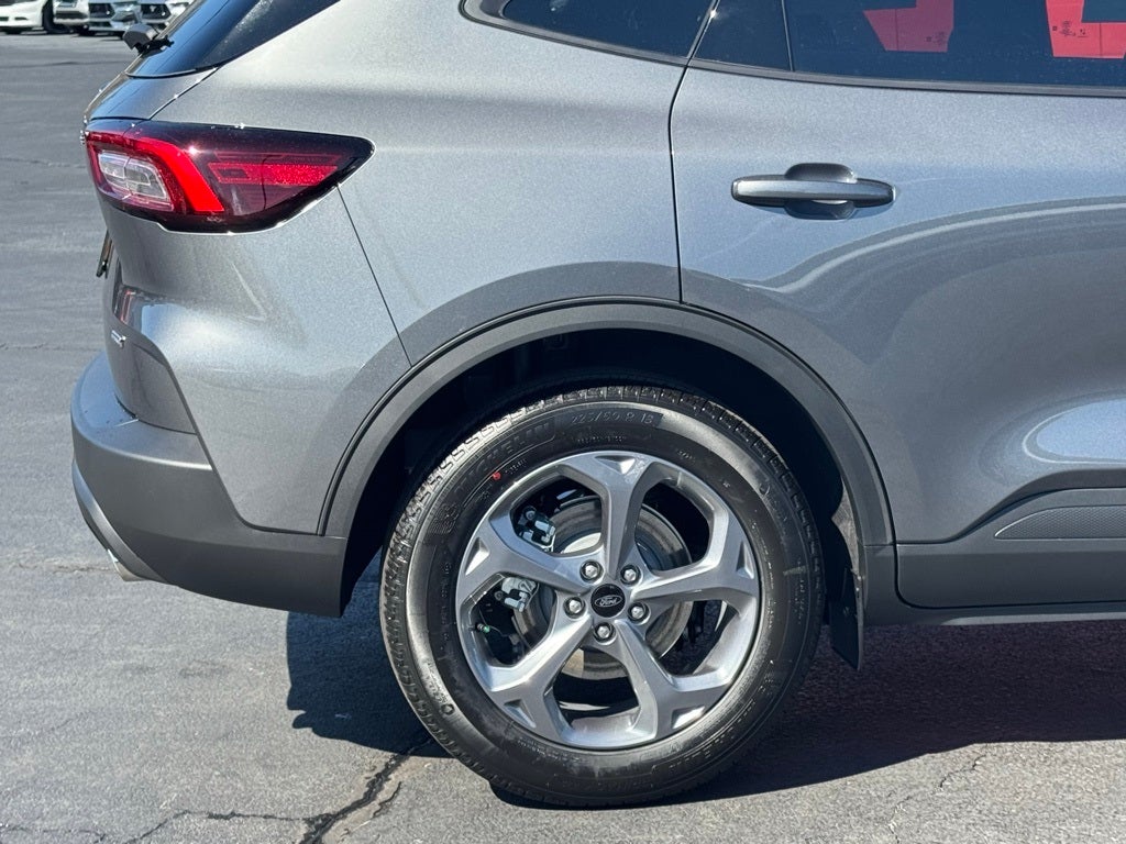 2025 Ford Escape Hybrid ST-Line