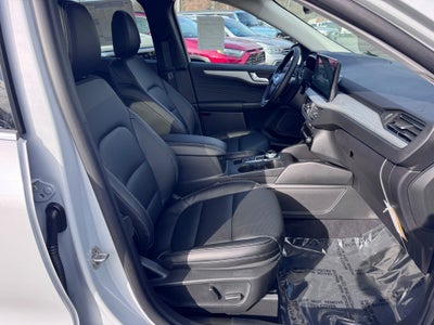 2026 Ford Escape Platinum