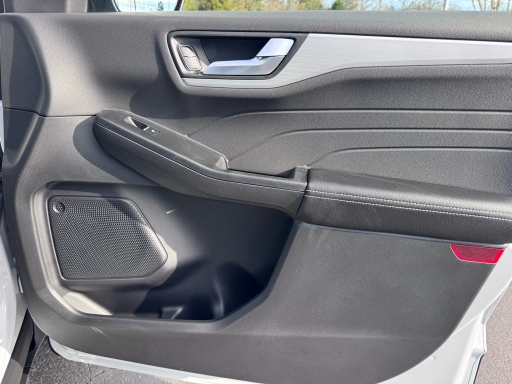 2026 Ford Escape Platinum