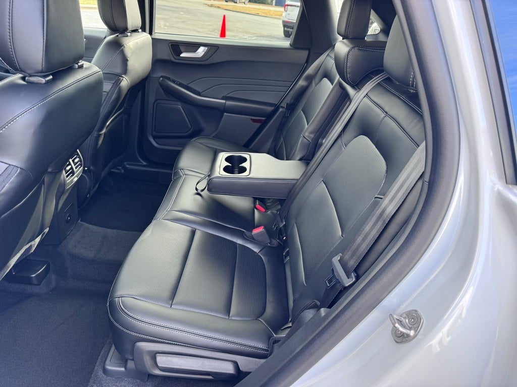 2026 Ford Escape Platinum