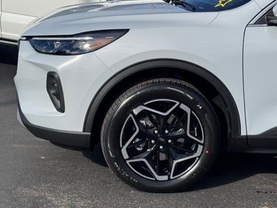 2026 Ford Escape Platinum