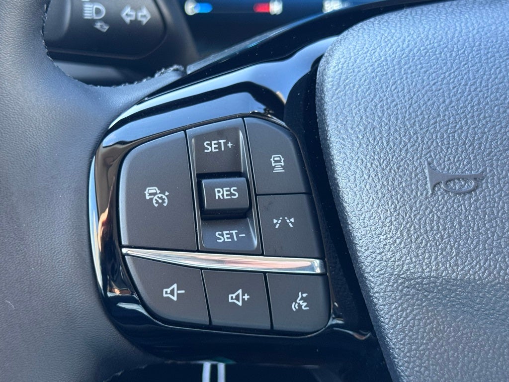 2026 Ford Escape Hybrid Platinum