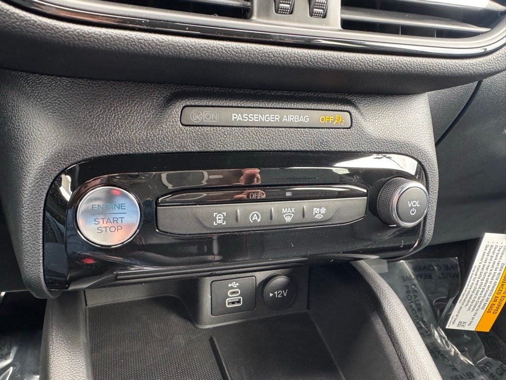 2025 Ford Escape ST-Line Select