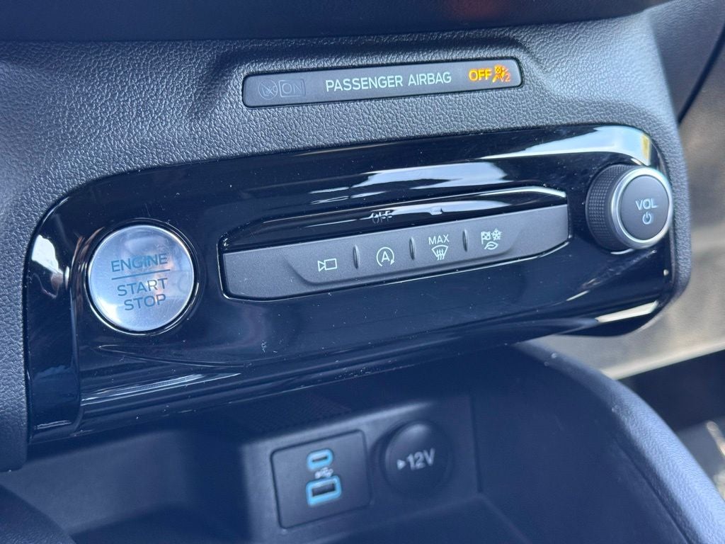 2023 Ford Escape ST-Line Select