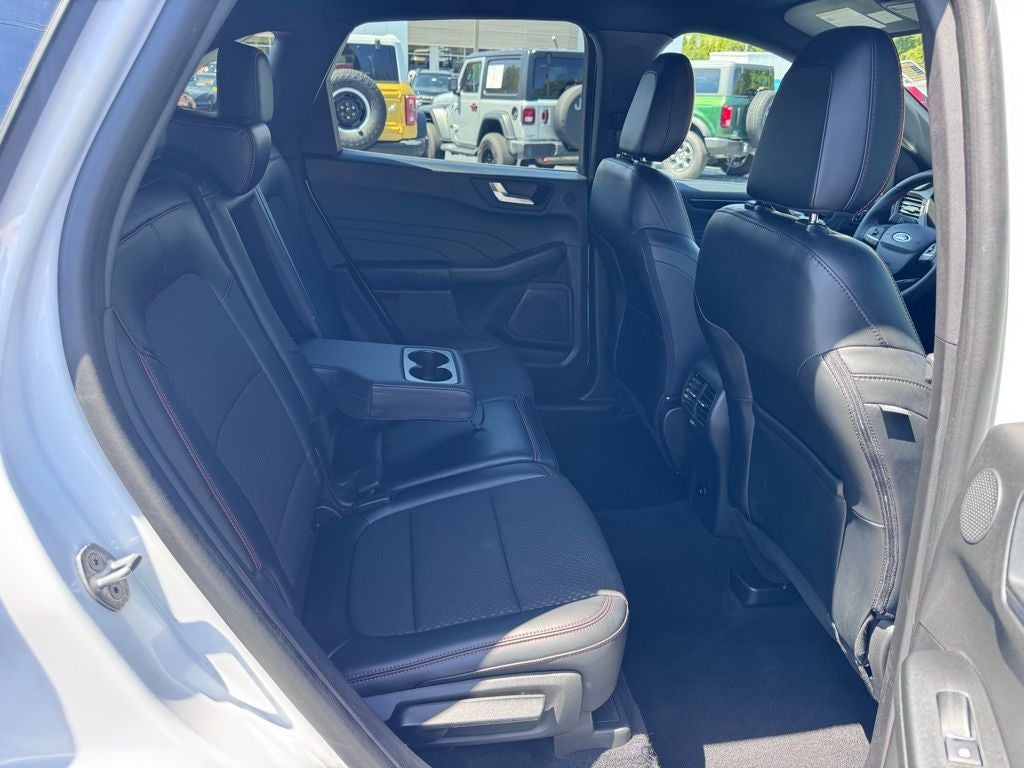 2023 Ford Escape ST-Line Select