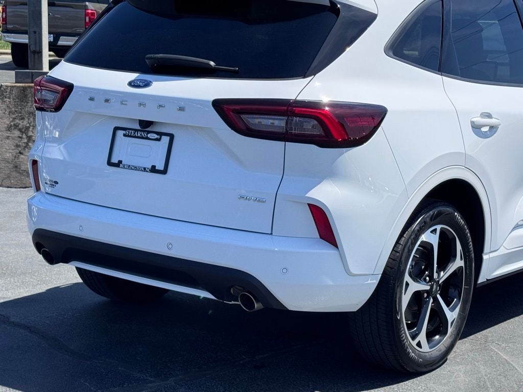 2023 Ford Escape ST-Line Select