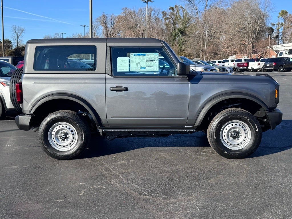 2025 Ford Bronco Base