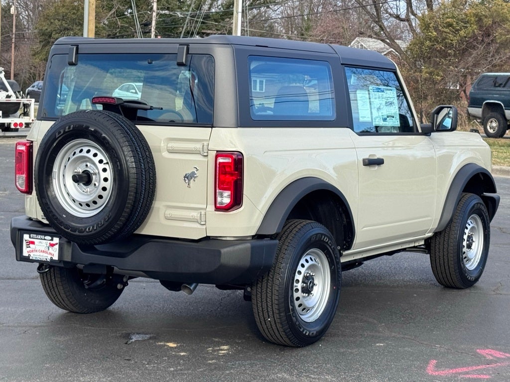 2025 Ford Bronco Base