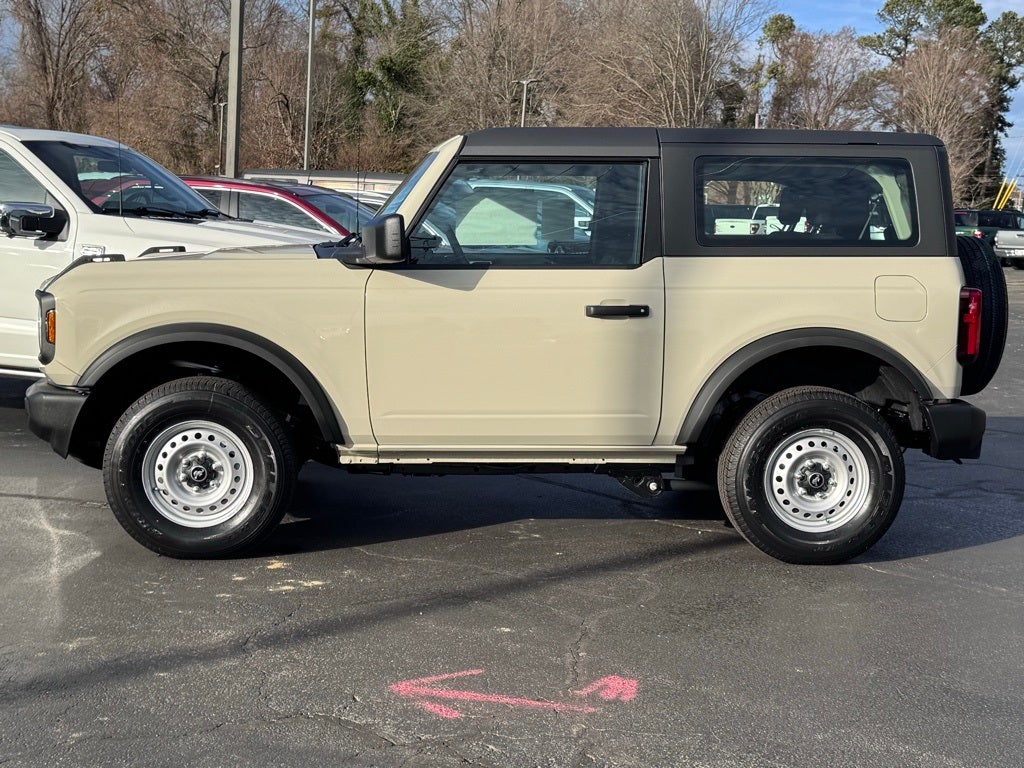 2025 Ford Bronco Base