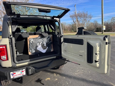 2025 Ford Bronco Base