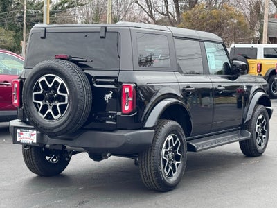 2025 Ford Bronco Outer Banks