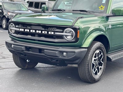 2025 Ford Bronco Outer Banks