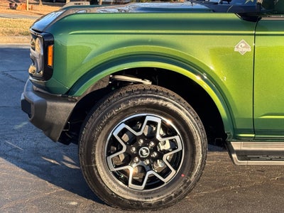 2025 Ford Bronco Outer Banks