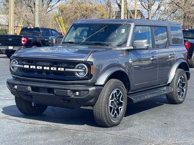 2023 Ford Bronco Outer Banks