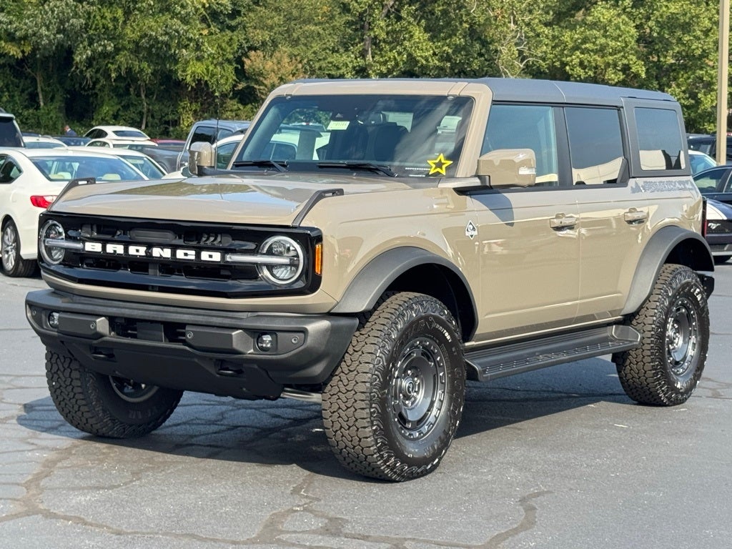 2025 Ford Bronco Outer Banks