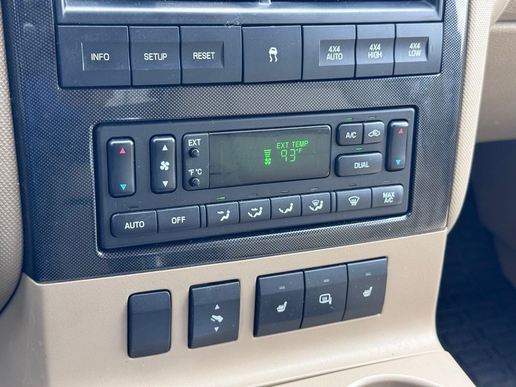 2010 Ford Explorer Sport Trac Limited