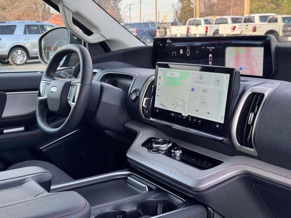 2025 Ford Expedition Max Active