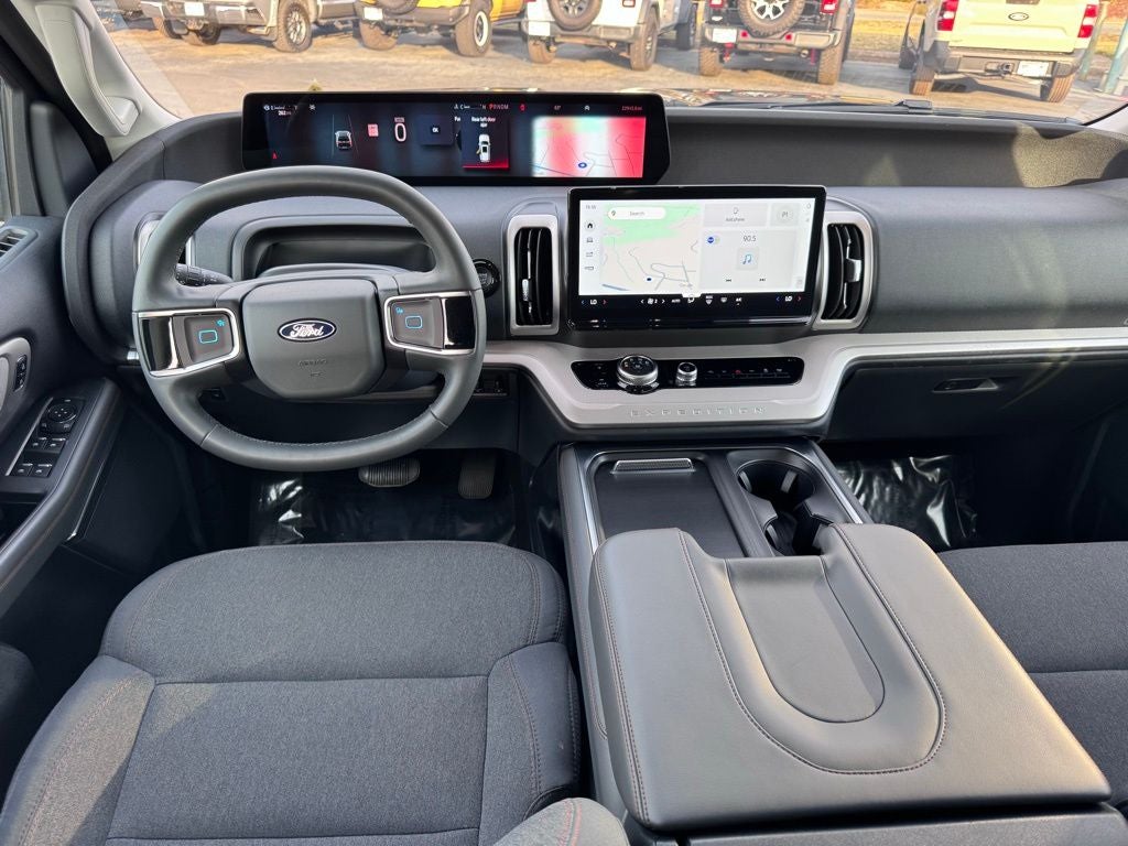 2025 Ford Expedition Max Active