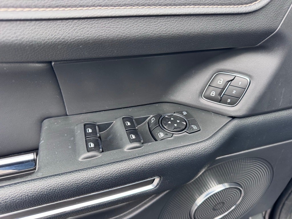 2024 Ford Expedition Max XLT