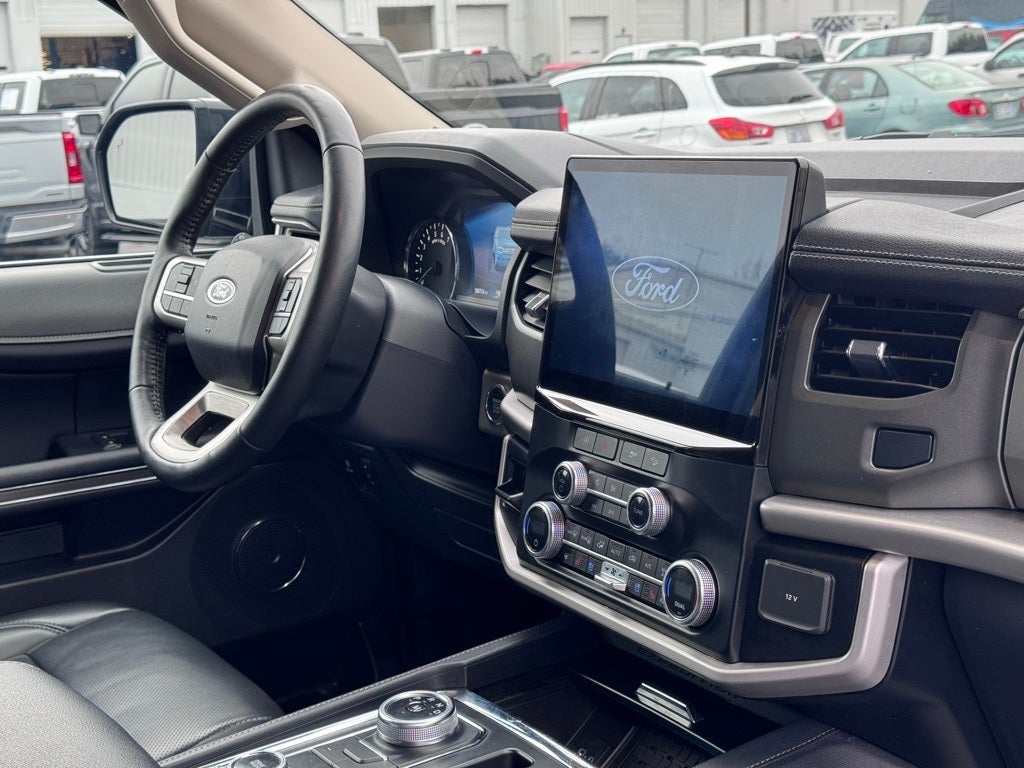 2024 Ford Expedition Max XLT