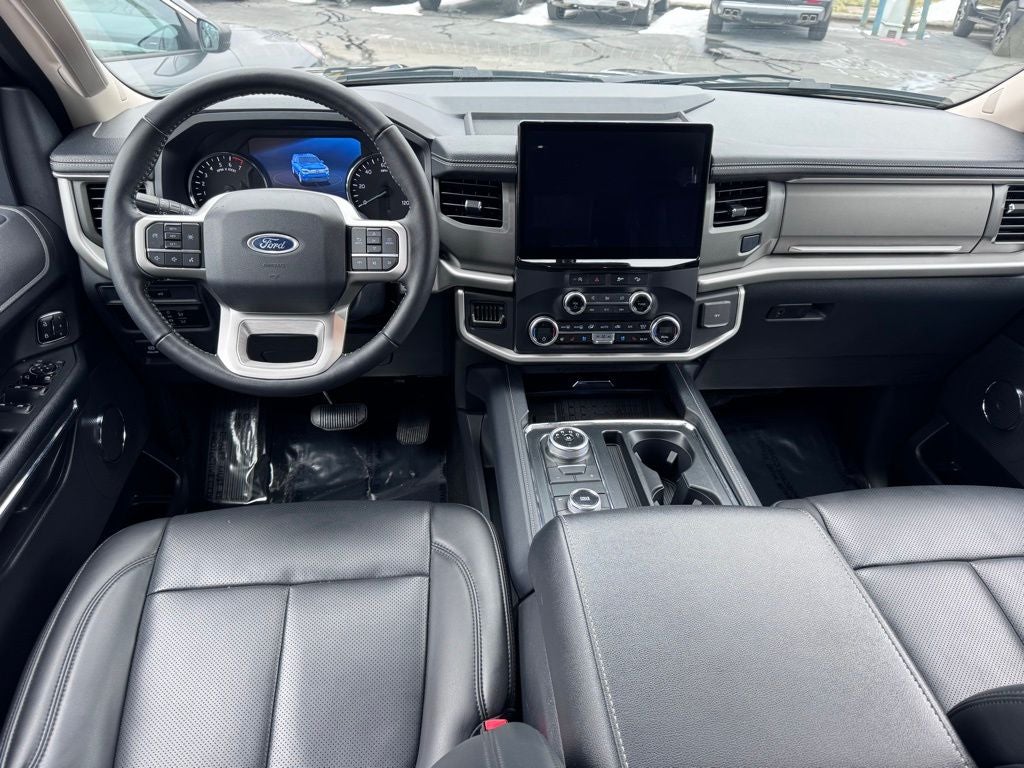 2024 Ford Expedition XLT