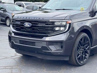 2027 Ford Expedition Platinum