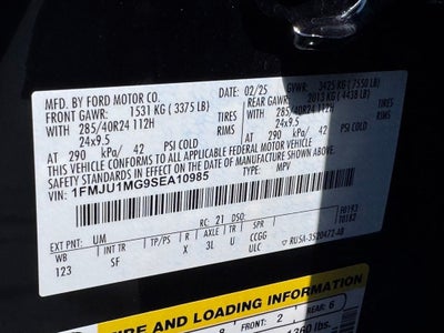 2025 Ford Expedition Platinum
