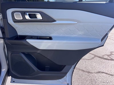 2027 Ford Explorer Platinum