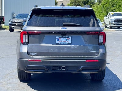 2025 Ford Explorer ST-Line