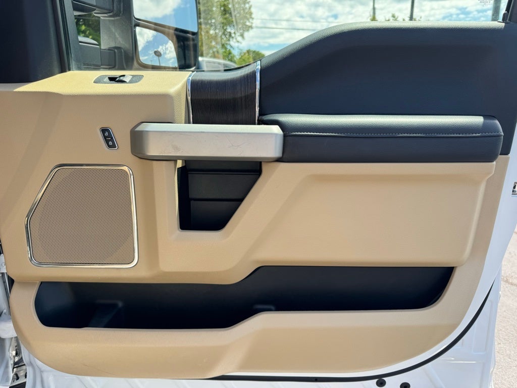 2021 Ford F-250SD Lariat